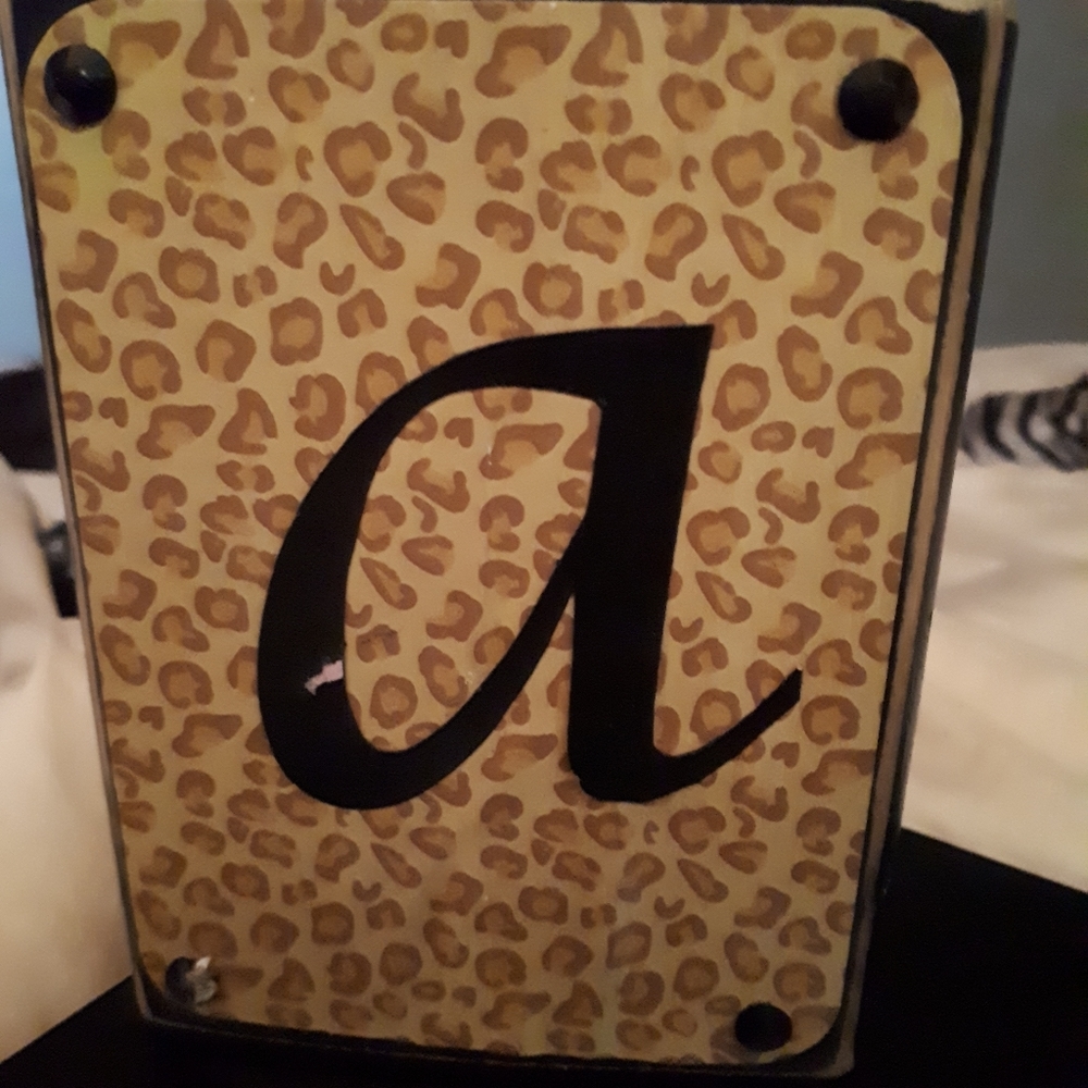 Custom made,  Real Wooden Block - Giraffe Print